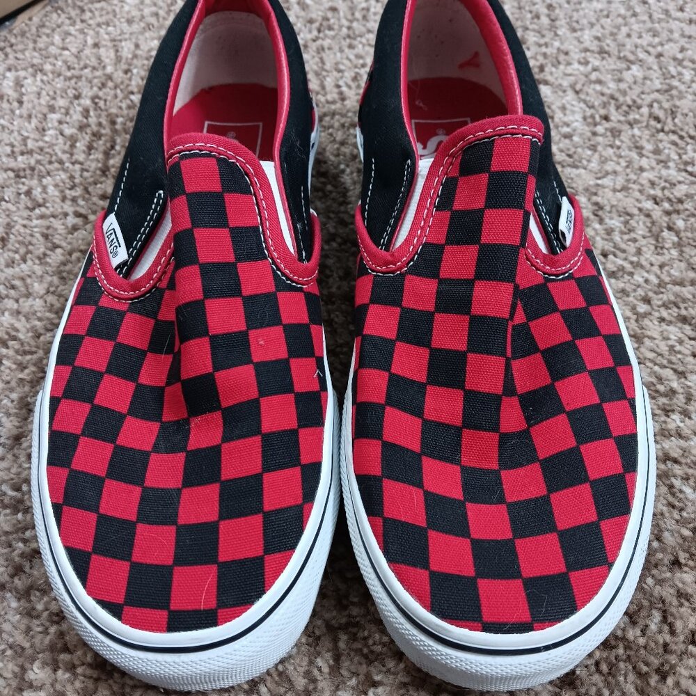VANS Slip On Black and Red Checkerboard Sneakers Size 7.5